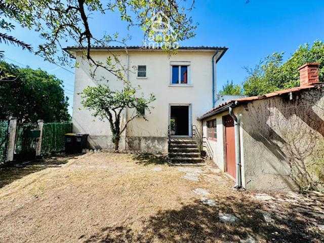 Vente Maison 8 pièces 130.97 m2 Angouleme