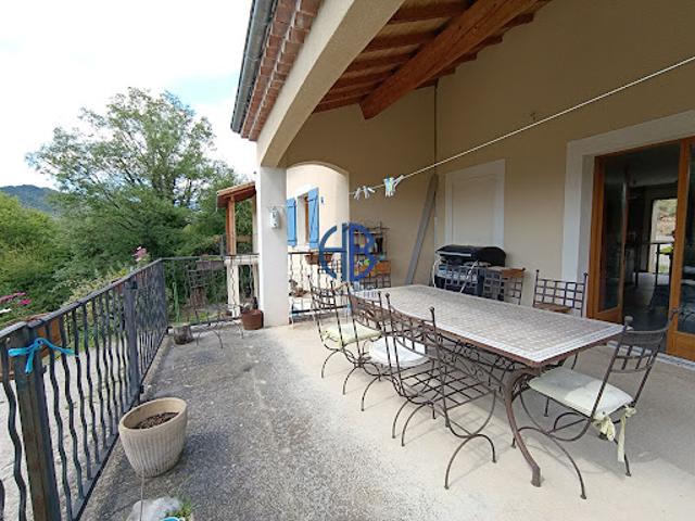 Vente Maison 8 pièces 195 m2 Sainte Croix