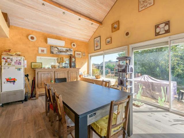 Vente Maison 8 pièces 144 m2 Joue les tours