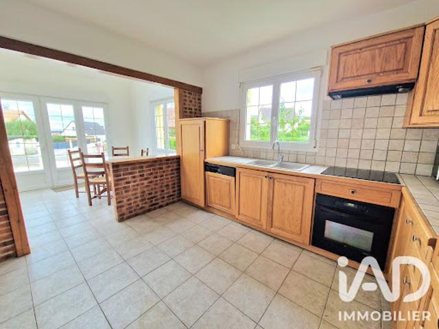 Vente Maison 8 pièces 144 m2 Serqueux