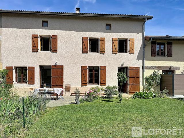 Vente Maison 8 pièces 144.25 m2 Vaulx Milieu