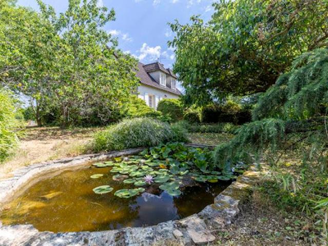 Vente Maison 8 pièces 145 m2 Néris les Bains