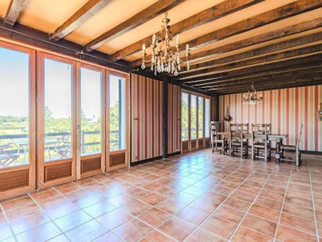 Vente Maison 8 pièces 145 m2 Acy Romance