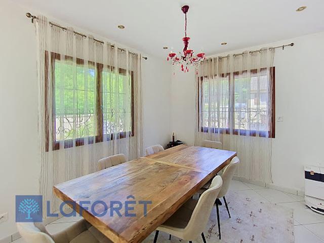 Vente Maison 8 pièces 156 m2 Evreux