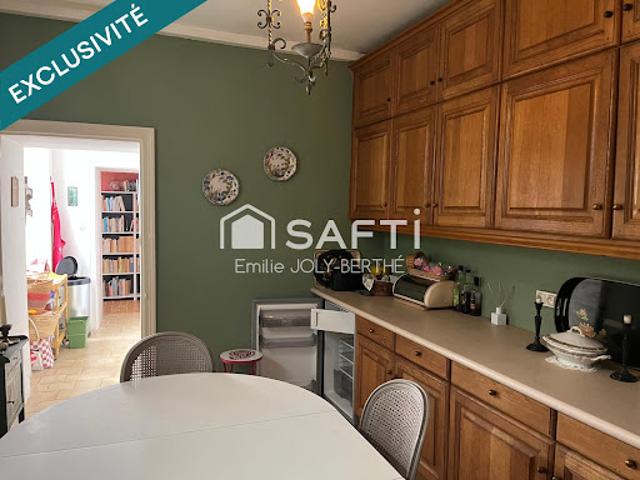 Vente Maison 8 pièces 146 m2 Saulges