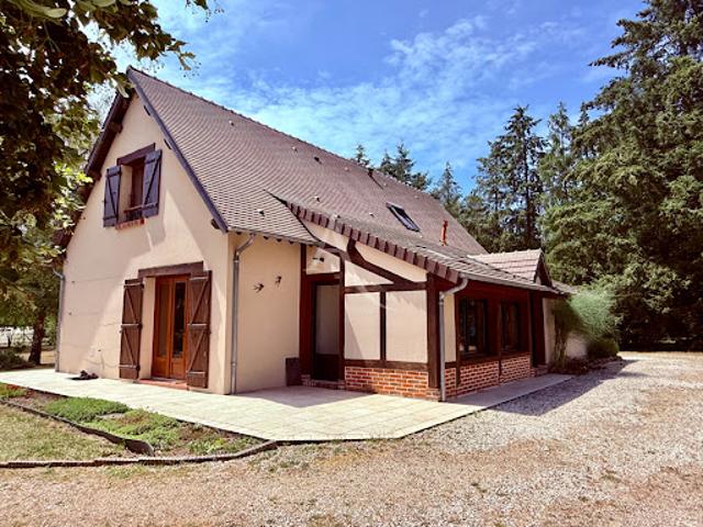 Vente Maison 8 pièces 146 m2 Vouzon