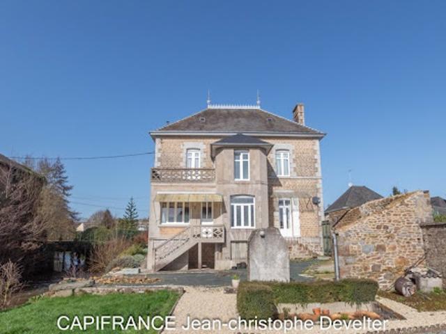Vente Maison 8 pièces 147 m2 Gorron