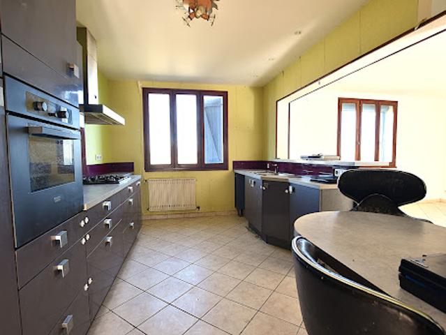 Vente Maison 8 pièces 147.67 m2 Jaligny sur Besbre
