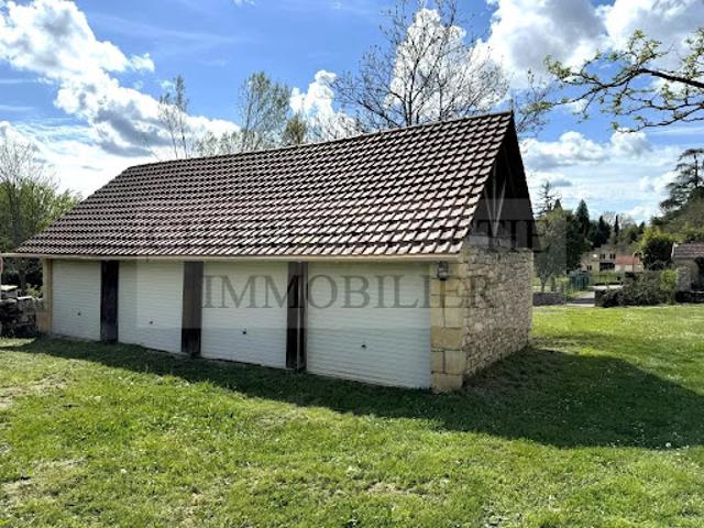 Vente Maison 8 pièces 148 m2 Montcléra