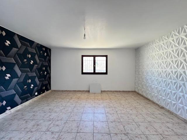 Vente Maison 8 pièces 148 m2 Le Barp