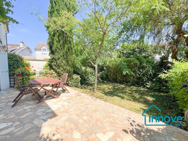 Vente Maison 8 pièces 148.19 m2 Le Chesnay Rocquencourt
