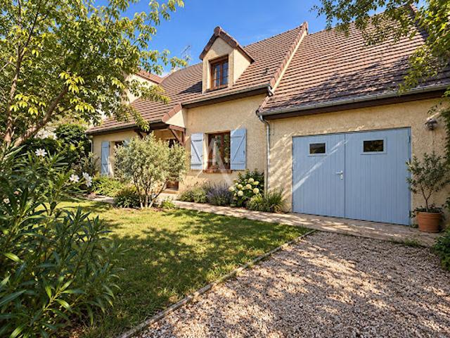 Vente Maison 8 pièces 140 m2 Chatou