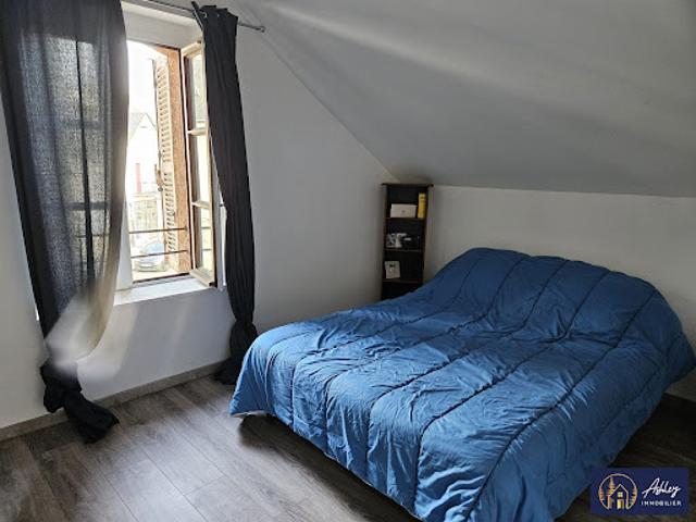 Vente Maison 8 pièces 142 m2 Ydes