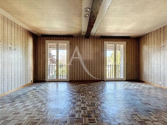 Vente Maison 8 pièces 143 m2 Castelginest