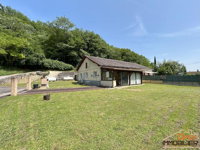 Vente Maison 8 pièces 154 m2 Carlux
