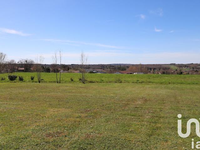 Vente Maison 8 pièces 155 m2 Montguyon