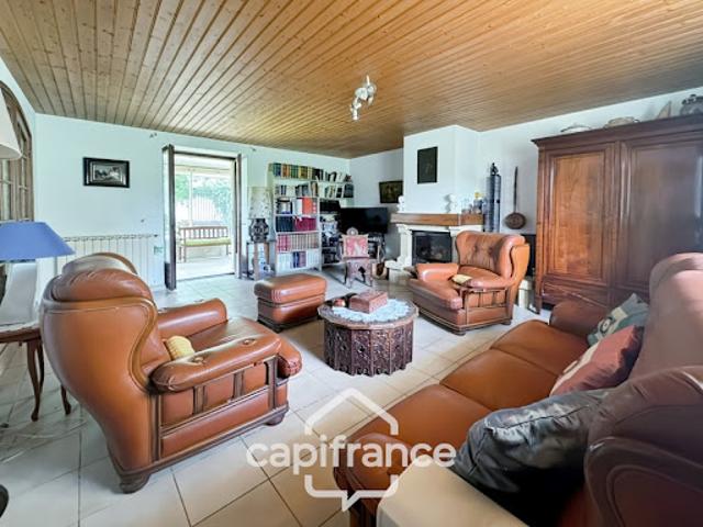 Vente Maison 8 pièces 155 m2 Albon