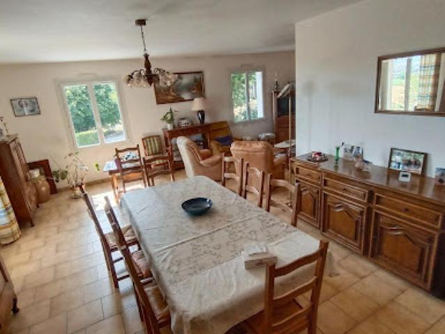 Vente Maison 8 pièces 155 m2 Chambon
