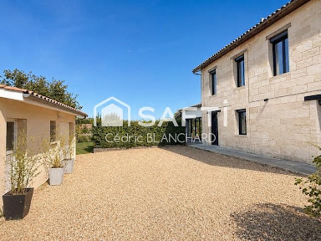 Vente Maison 8 pièces 156 m2 Galgon