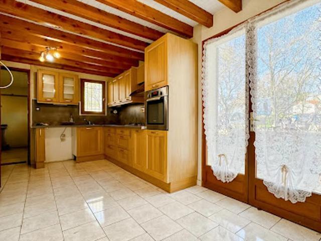 Vente Maison 8 pièces 157 m2 Vitry le François