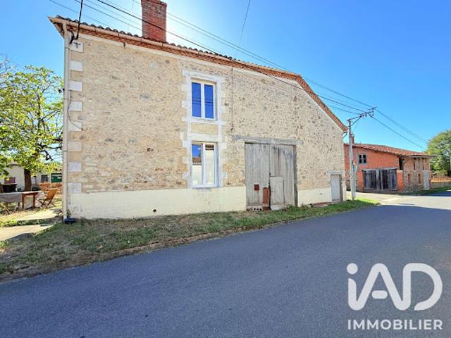 Vente Maison 8 pièces 158 m2 Abzac