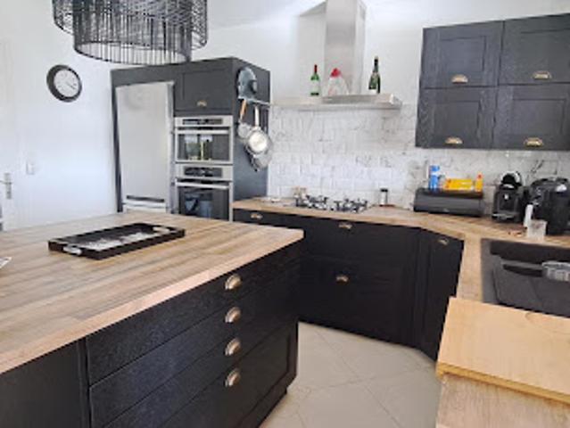 Vente Maison 8 pièces 158 m2 Hinges