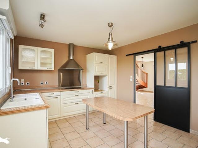 Vente Maison 8 pièces 159 m2 Larçay