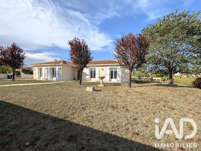 Vente Maison 8 pièces 159 m2 Saint Yrieix sur Charente