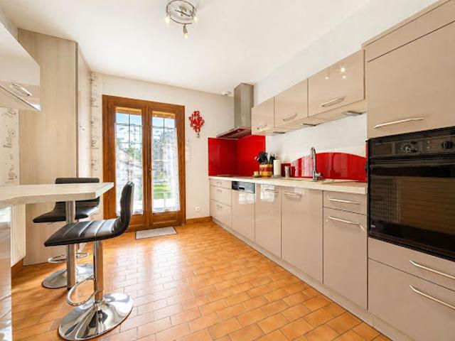 Vente Maison 8 pièces 159.81 m2 Villefranche sur Cher