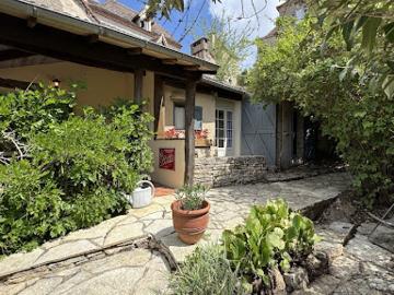 Vente Maison 8 pièces 150 m2 Calvignac