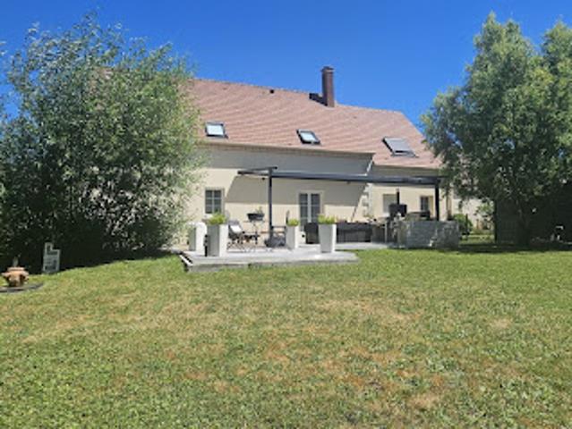 Vente Maison 8 pièces 150 m2 Hondainville