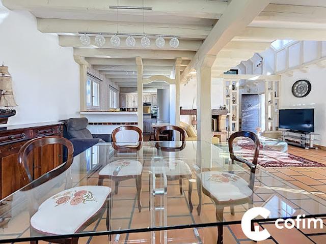 Vente Maison 8 pièces 150 m2 Idron