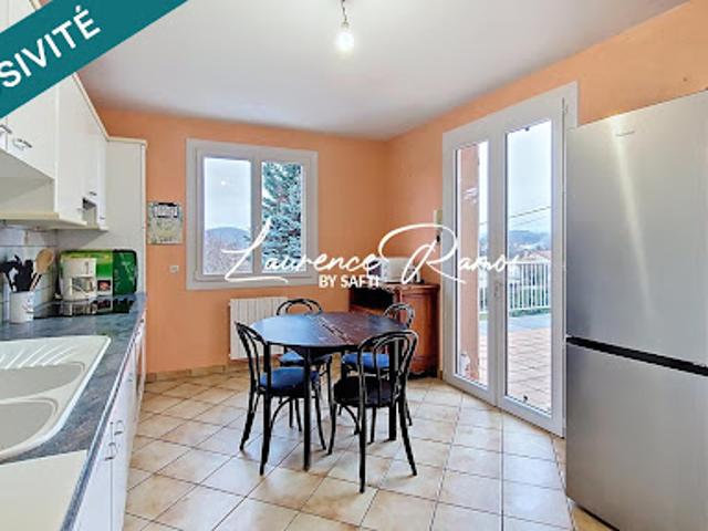 Vente Maison 8 pièces 150 m2 Langeac