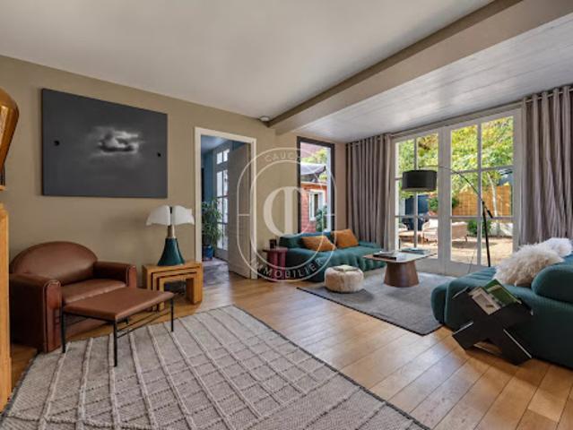 Vente Maison 8 pièces 150 m2 Le Vésinet