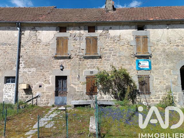 Vente Maison 8 pièces 150 m2 Saint Oradoux près Crocq