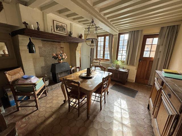 Vente Maison 8 pièces 150 m2 Saint Julien le Faucon
