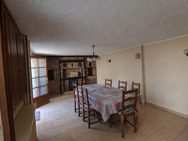 Vente Maison 8 pièces 151 m2 Villecien