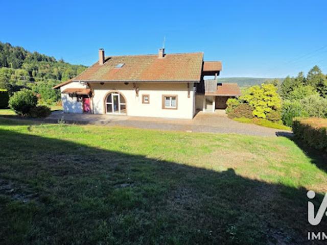 Vente Maison 8 pièces 152 m2 Anould