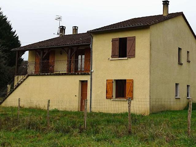 Vente Maison 8 pièces 152 m2 Douzillac