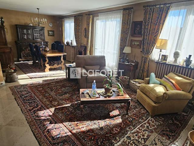 Vente Maison 8 pièces 152 m2 Livry Gargan