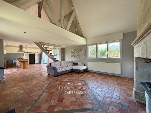 Vente Maison 8 pièces 152 m2 Soulaire et Bourg