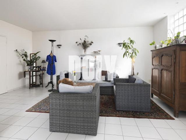 Vente Maison 8 pièces 153 m2 Bagneux