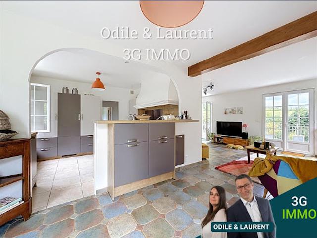 Vente Maison 8 pièces 153.6 m2 Bulles