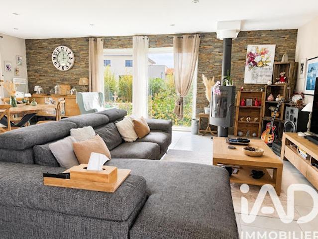 Vente Maison 8 pièces 164 m2 Claira
