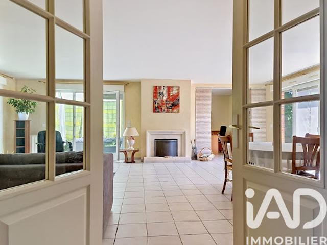Vente Maison 8 pièces 165 m2 Forges les Bains