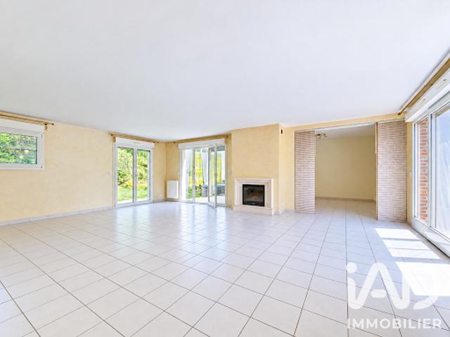 Vente Maison 8 pièces 165 m2 Forges les Bains