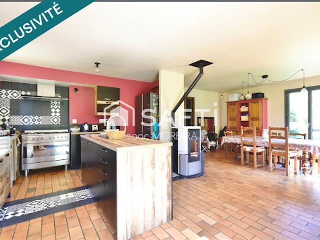 Vente Maison 8 pièces 165 m2 Houdan