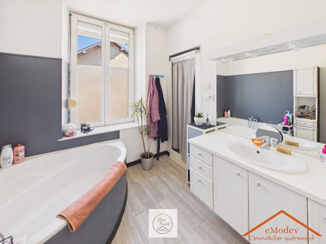 Vente Maison 8 pièces 165 m2 Le Val d'Ajol