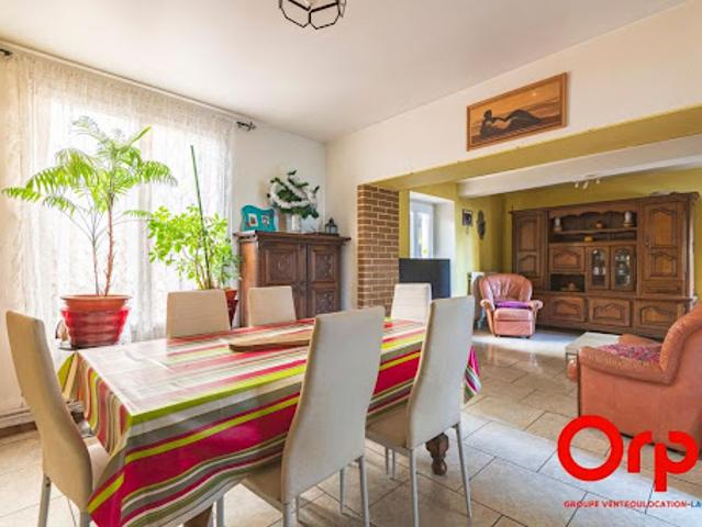 Vente Maison 8 pièces 165 m2 Sissonne