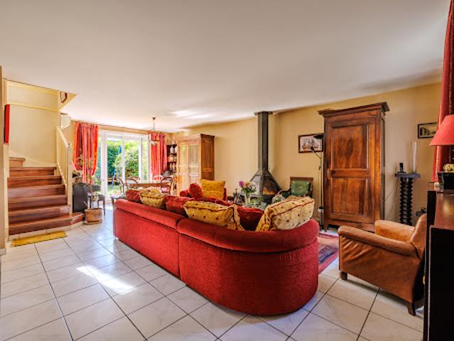Vente Maison 8 pièces 166 m2 Elancourt